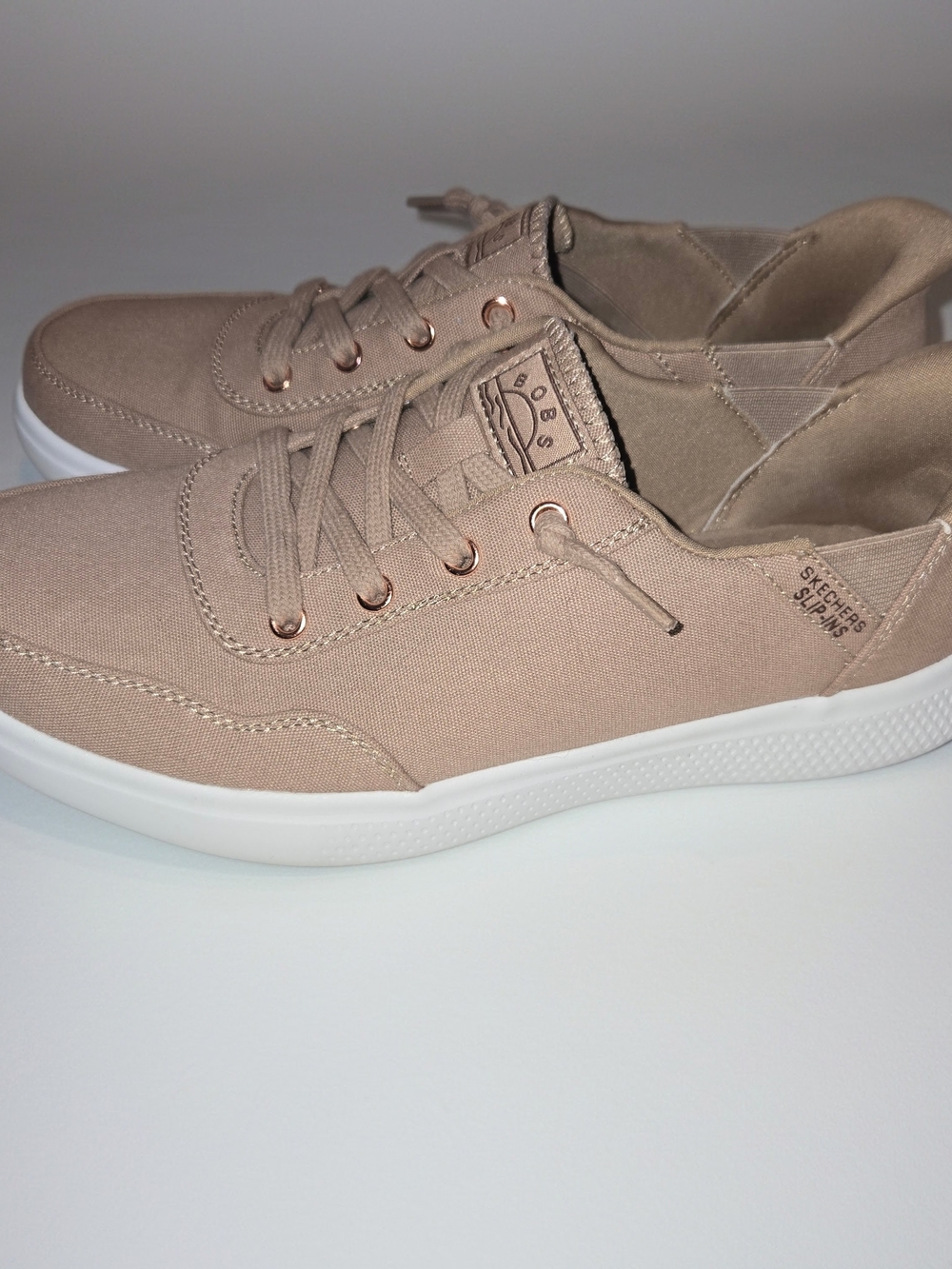 Skechers BOBS Lightweight Canvas Slip On  Sneakers in Tan Women's 8 - Picture 6 of 9